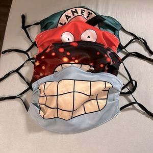 4 New Futurama Face masks